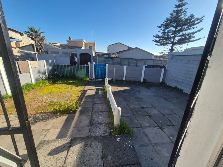3 Bedroom Property for Sale in Rocklands Western Cape